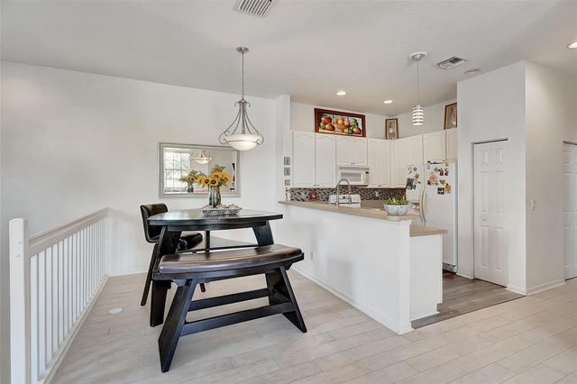 4941 BONSAI Circle 209, Palm Beach Gardens, FL 33418