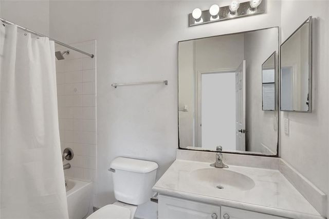 4941 BONSAI Circle 209, Palm Beach Gardens, FL 33418