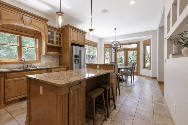 7617 Brooklyn Park Drive, Brooklyn Park, MN 55444