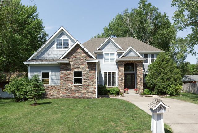 7617 Brooklyn Park Drive, Brooklyn Park, MN 55444
