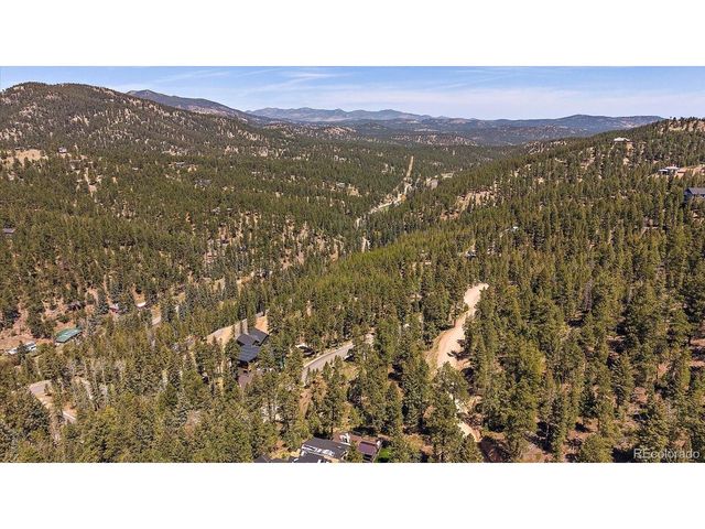6855 Lynx Lair Rd, Evergreen, CO 80439