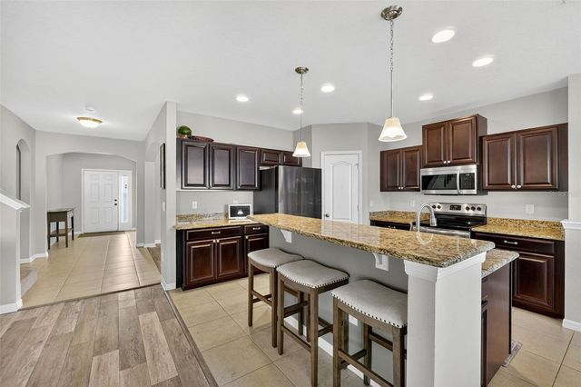 11214 CARRICK STONE STREET, Wimauma, FL 33598