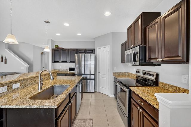 11214 CARRICK STONE STREET, Wimauma, FL 33598