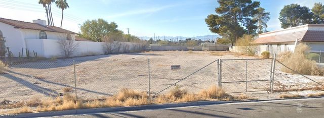 412 Lacy Lane, Las Vegas, NV 89107