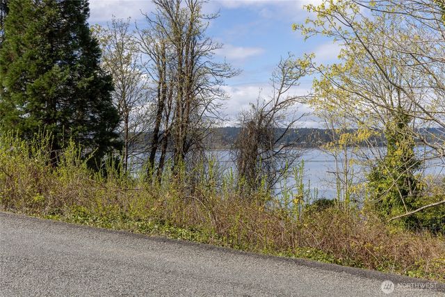 0 Lemons Beach Road W, University Place, WA 98466