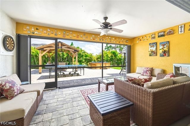 3233 NW 21st ST, Cape Coral, FL 33993