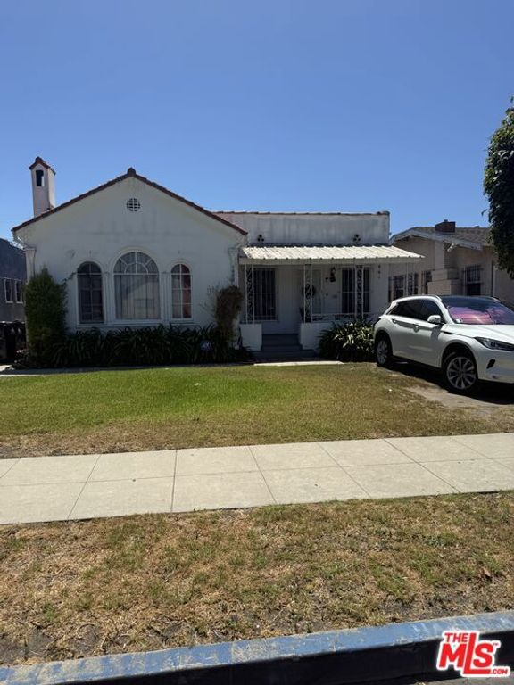 1922 W 39th Place, Los Angeles, CA 90062