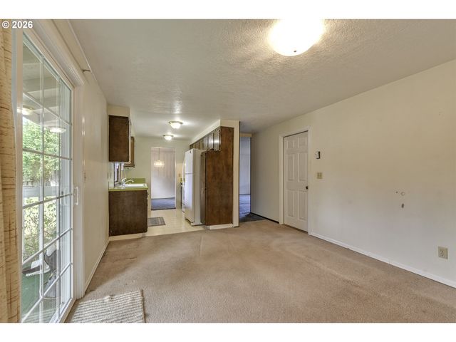 21830 Sw BLAINE St, Beaverton, OR 97003