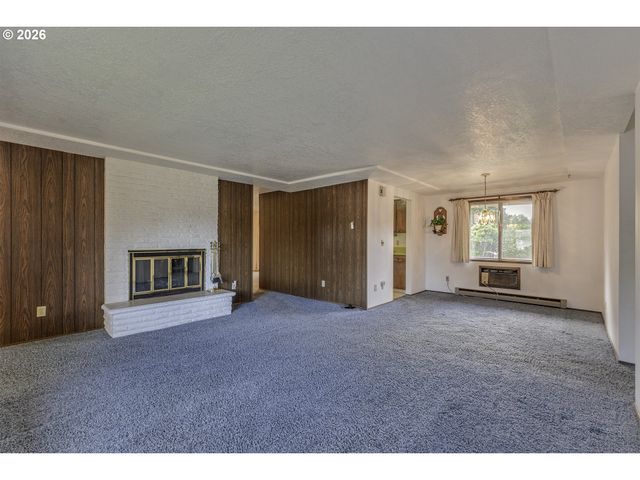 21830 Sw BLAINE St, Beaverton, OR 97003