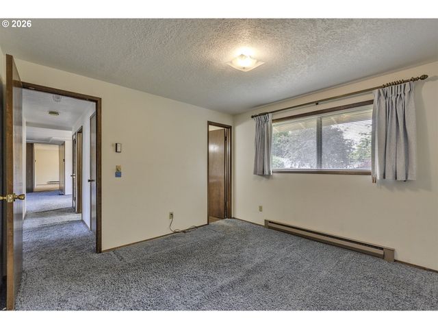 21830 Sw BLAINE St, Beaverton, OR 97003