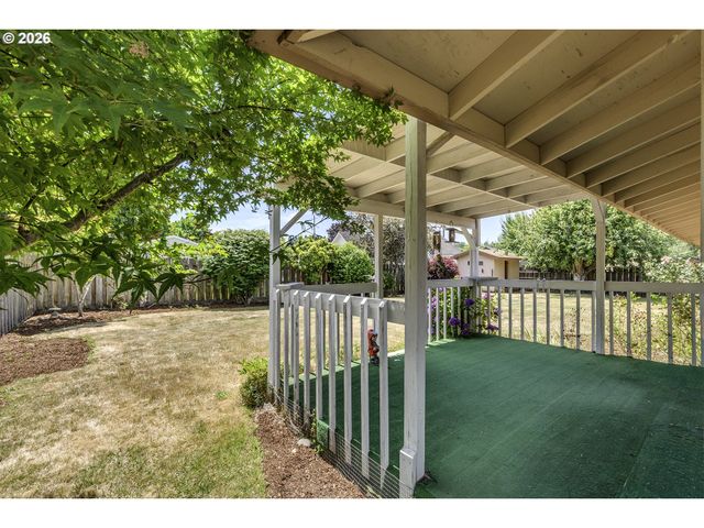 21830 Sw BLAINE St, Beaverton, OR 97003