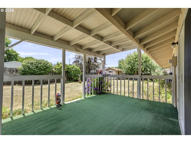 21830 Sw BLAINE St, Beaverton, OR 97003