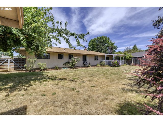 21830 Sw BLAINE St, Beaverton, OR 97003