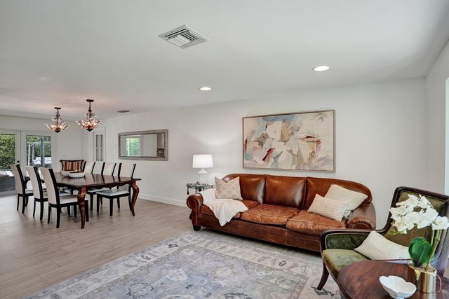 710 NW 1st Avenue, Delray Beach, FL 33444