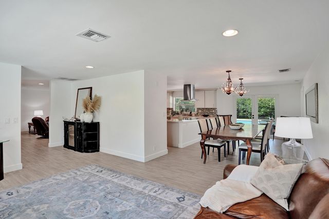 710 NW 1st Avenue, Delray Beach, FL 33444