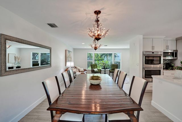 710 NW 1st Avenue, Delray Beach, FL 33444