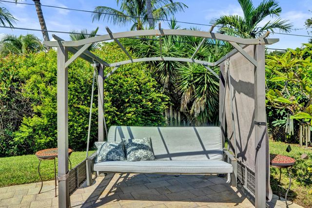 710 NW 1st Avenue, Delray Beach, FL 33444