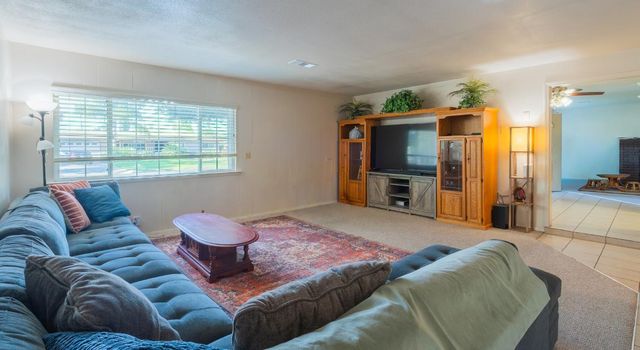 5719 E Bernadine Drive, Fresno, CA 93727