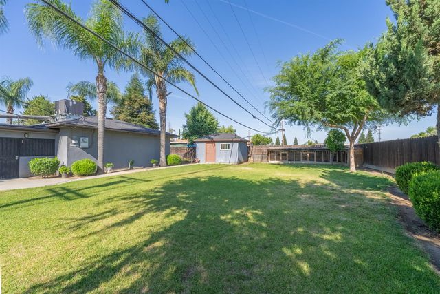 5719 E Bernadine Drive, Fresno, CA 93727