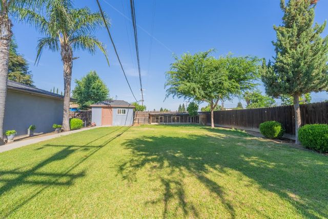 5719 E Bernadine Drive, Fresno, CA 93727