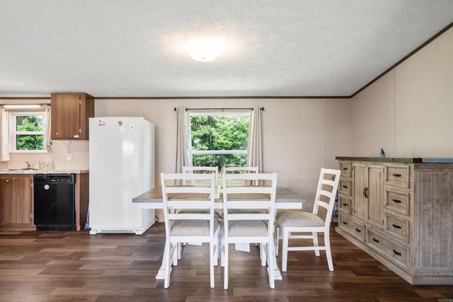 1313 Madeline Circle, Benton, AR 72015