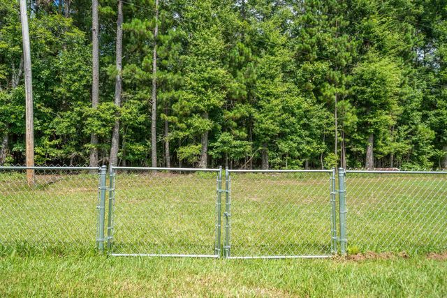 1313 Madeline Circle, Benton, AR 72015