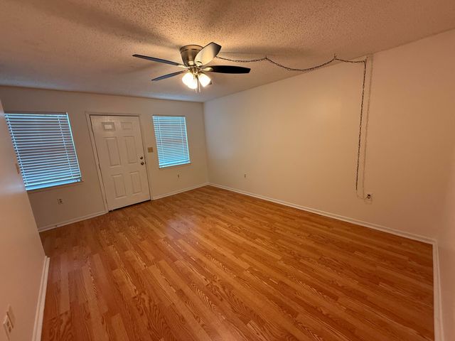 537 Schneider Drive UNIT A, Fort Walton Beach, FL 32547