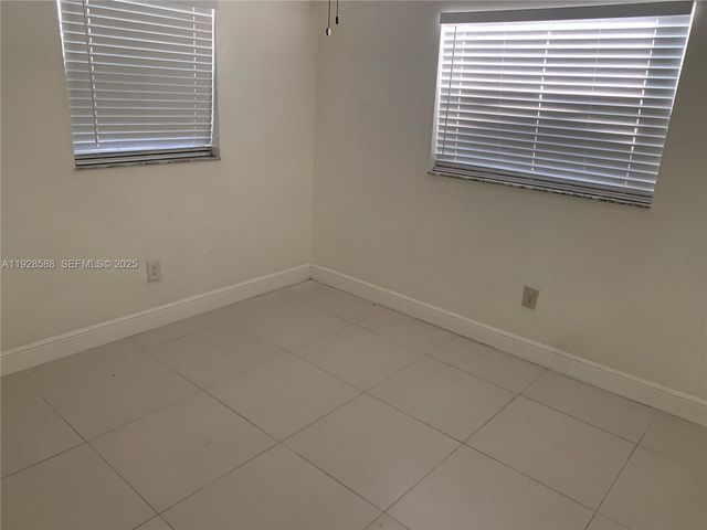 14300 SW 105th Ave 0, Miami, FL 33176