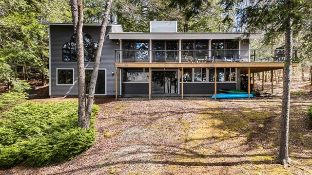 15 Sunset Walk, Enfield, NH 03748