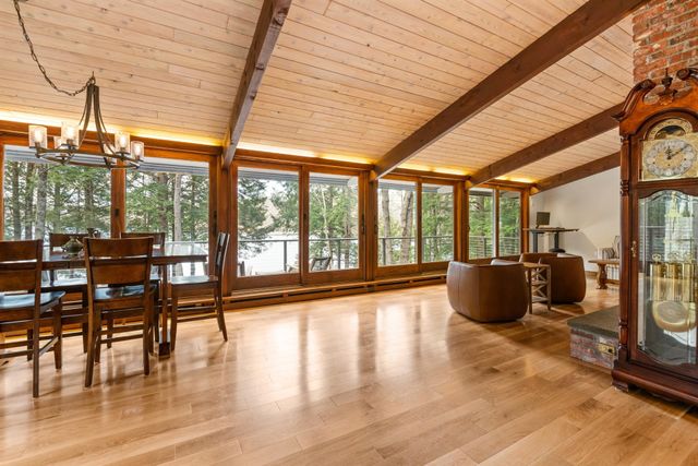 15 Sunset Walk, Enfield, NH 03748