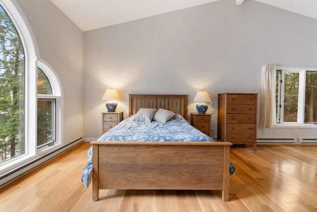 15 Sunset Walk, Enfield, NH 03748
