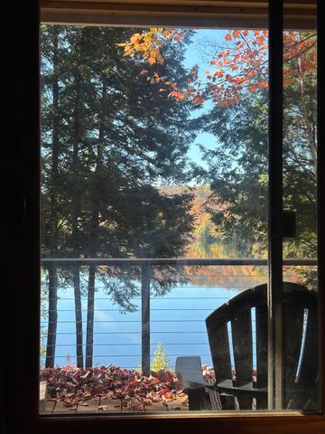 15 Sunset Walk, Enfield, NH 03748