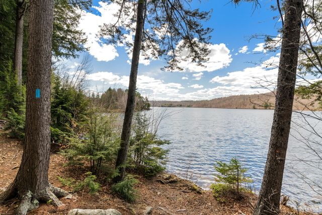 15 Sunset Walk, Enfield, NH 03748