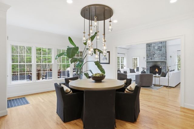 3 Oak Knoll Road, Carlisle, MA 01741