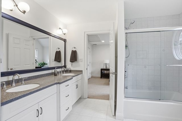 3 Oak Knoll Road, Carlisle, MA 01741