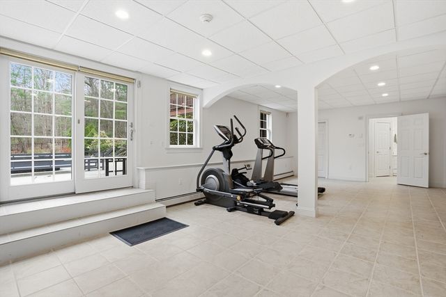 3 Oak Knoll Road, Carlisle, MA 01741