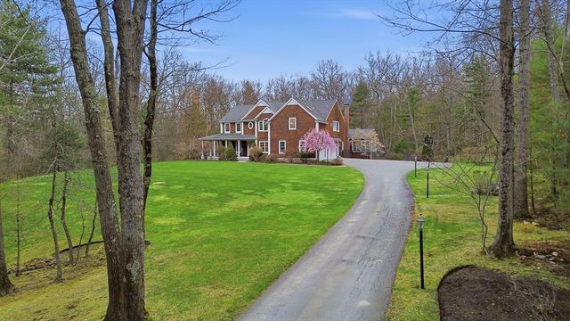 3 Oak Knoll Road, Carlisle, MA 01741