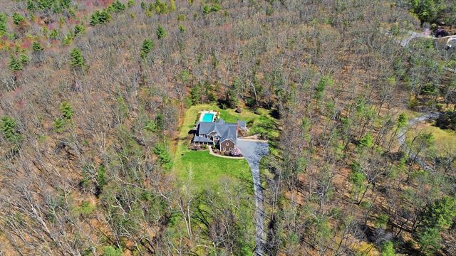 3 Oak Knoll Road, Carlisle, MA 01741