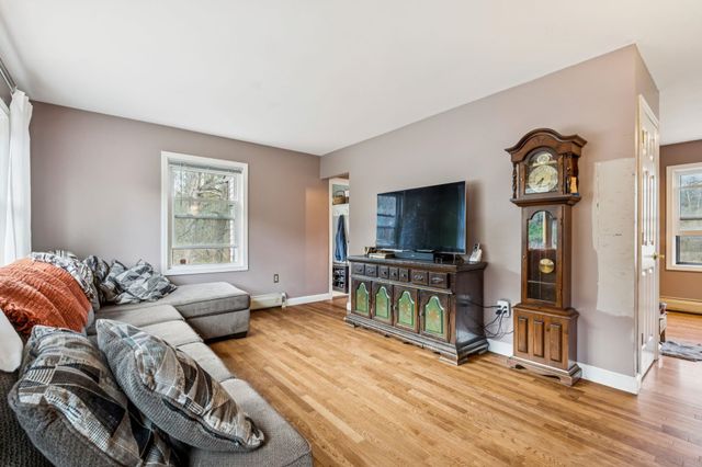 463 Route 12, Hartland, VT 05048