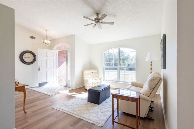 601 Bartlett Street, St Marys, GA 31558