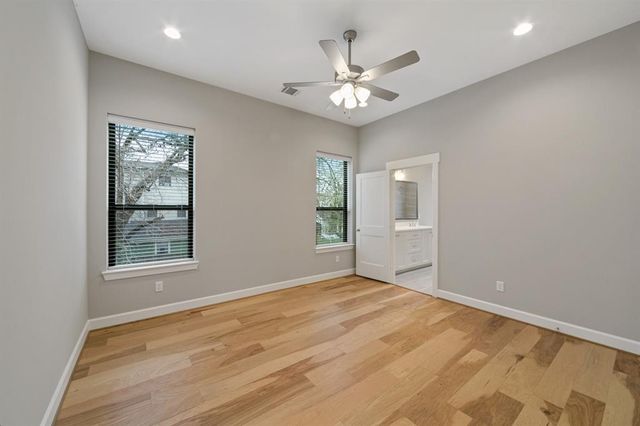 1121 E 27th Street, Houston, TX 77009