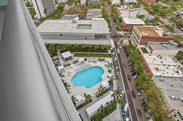 400 CENTRAL AVENUE 2008, St Petersburg, FL 33701