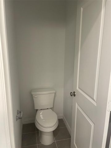 9927 Schramm Street, Irving, TX 75063