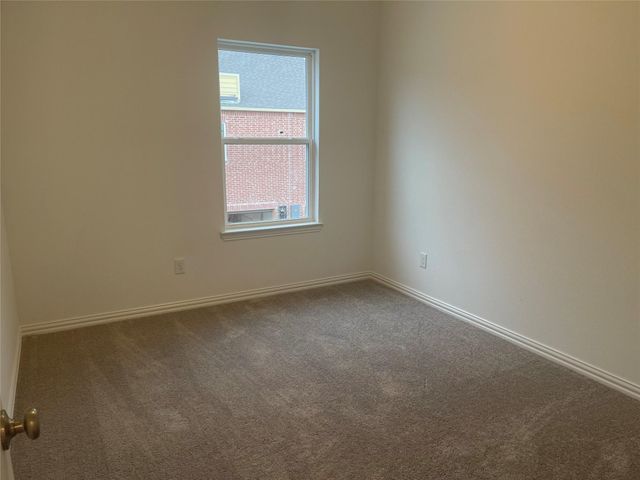 9927 Schramm Street, Irving, TX 75063