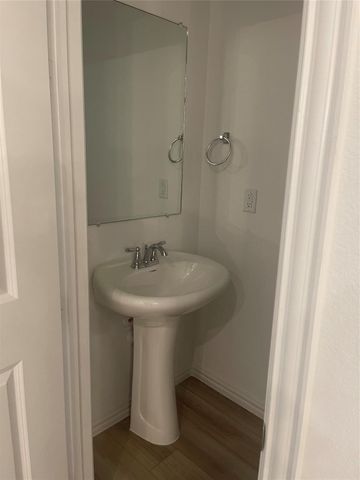 9927 Schramm Street, Irving, TX 75063