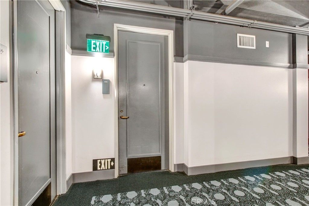 849 S Broadway, Los Angeles, CA 90014 — photo 2