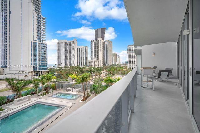 17550 Collins Ave 603, Sunny Isles Beach, FL 33160