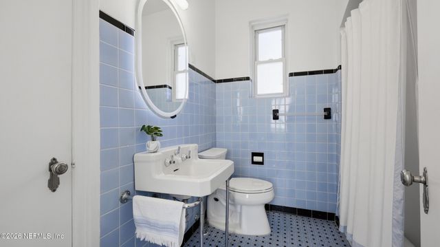 3225 ST JOHNS Avenue B, Jacksonville, FL 32205