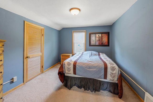 317 E Pleasant STREET, Oconomowoc, WI 53066