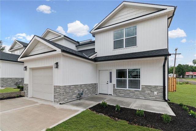 117 E 3rd Street, Lawson, MO 64062